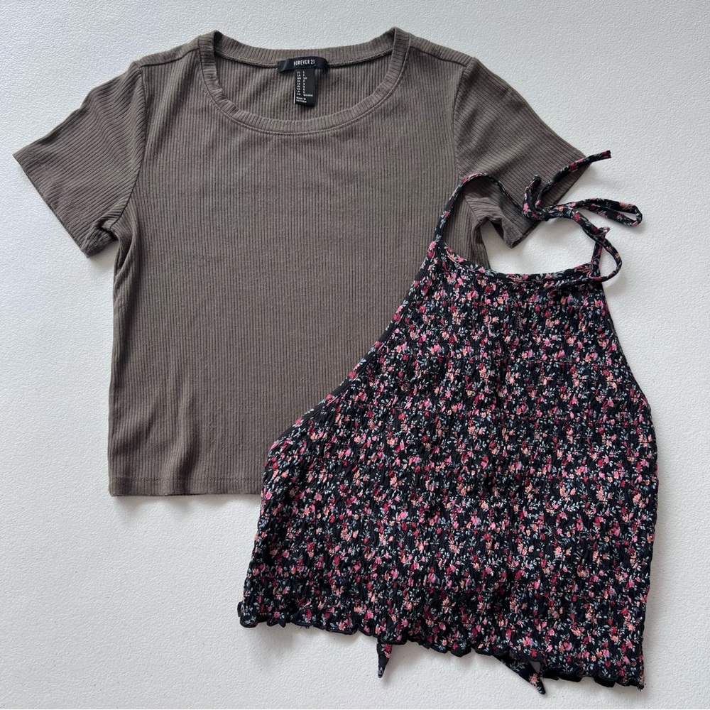 American Eagle Outfitters & F21 Tops Halter Smocking Crop Open Back Small XS